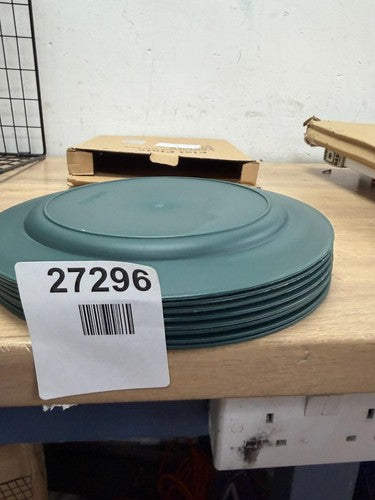 Kyraton Large Deep Plastic Plates - 8 Piece Set, 1 Inch Dinner Plates — New (other) (photo 3)