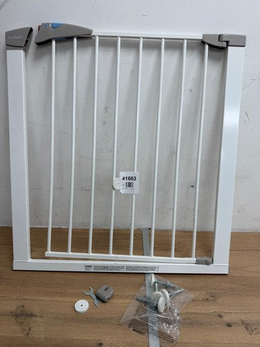 Lindam Sure Shut Axis 76-82cm Pressure Fit Safety Gate - White — New (other) (photo 4)