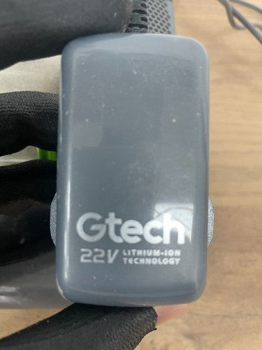 Gtech AirRAM and Multi Upright Handheld Vacuum Cleaner — Used (photo 4)