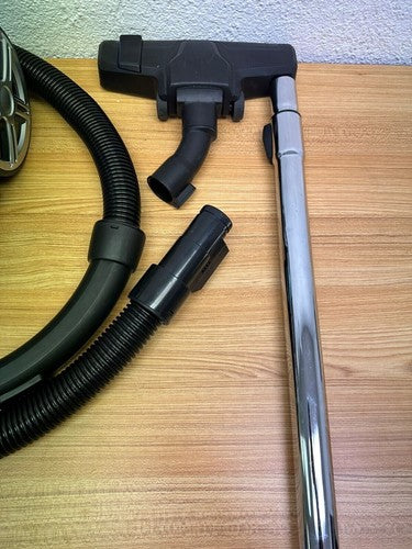 EUREKA V18CO1A-80 VACUUM — Used (photo 2)