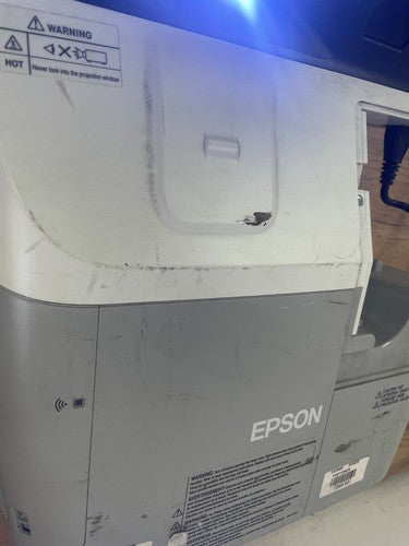Epson EB-455Wi White Short Range Projector up to 94 Inch Screen size with Mount — Used (photo 2)