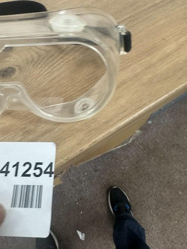 anti-Fog Safety Goggles- Clear — New (other) (photo 3)
