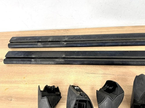 47” Pro Aluminum Universal Roof Rack Cross Bars with keyed Locks Fully Assembled — Used (photo 5)