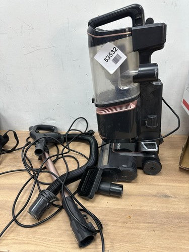 Shark Lift Away Anti Hair Wrap Upright Pet Vacuum Cleaner - Rose Gold (NZ690UKT) — Used (photo 2)