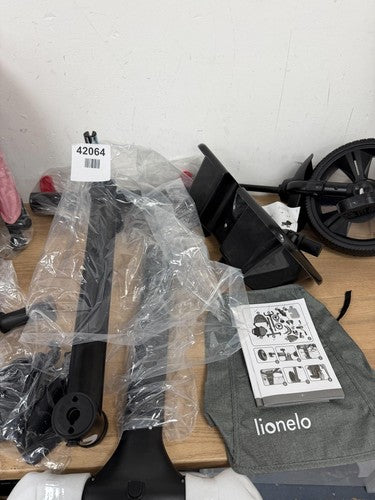 LIONELO Haari 2in1 Kids Tricycle Stroller — New (other) (photo 3)