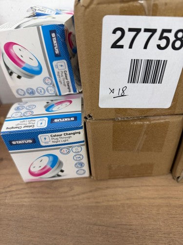 Status Dusk to Dawn Sensor Light | LED Auto Night Light Plug Through | Baby, Kid — New (other) (photo 5)