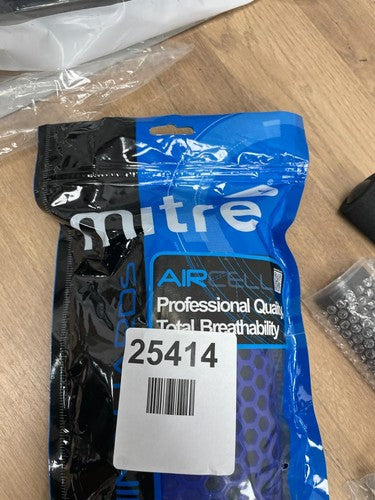 Mitre Aircell Football Shin Pads