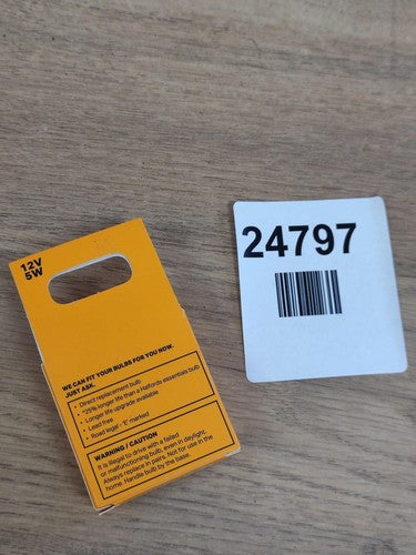 Halfords car bulbs — New (other) (photo 2)