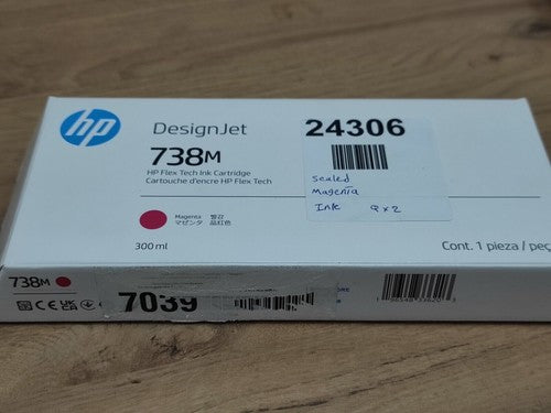 HP 738M Magenta DesignJet Ink Cartridge — New (other) (photo 6)