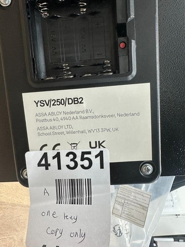 Yale YEC/250/DB2 Electronic Alarmed Wall & Floor Safe - Black — New (other) (photo 3)