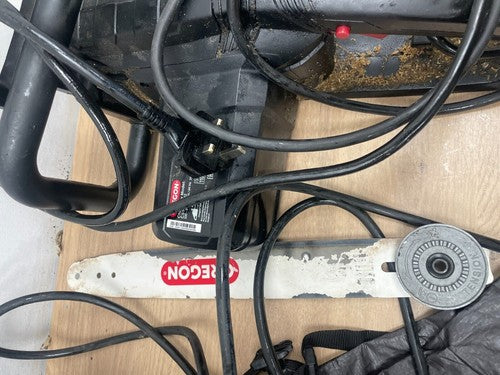 Oregon CS1400-092 Chainsaw — Used (photo 5)