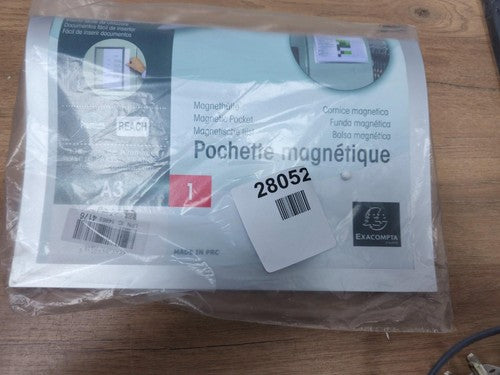magnetic sleeve for safety markings, information frame, magnetic frame