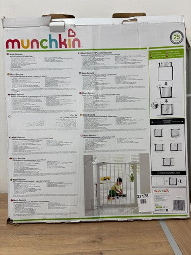 Munchkin Stair Gate, Maxi Secure Toddler & Baby Gate, Stair Gate Pressure Fit