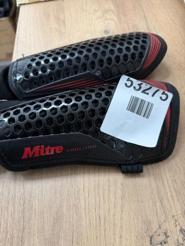 Mitre Football Shin Pads — Used (photo 4)