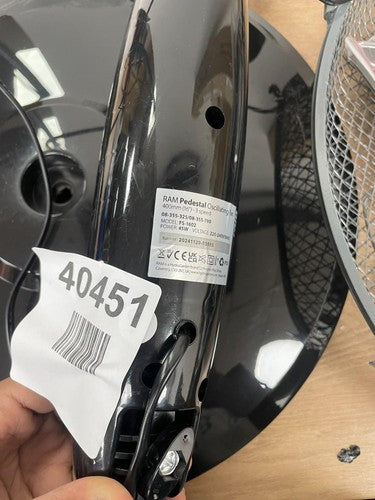 Ram pedestal oscillating fan 08-355-325