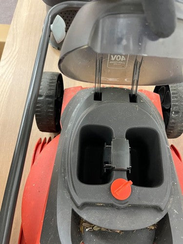 Flymo Easi Store 300R Li 30cm Rotary Cordless Lawnmower – 40V - Baretool — Used (photo 3)