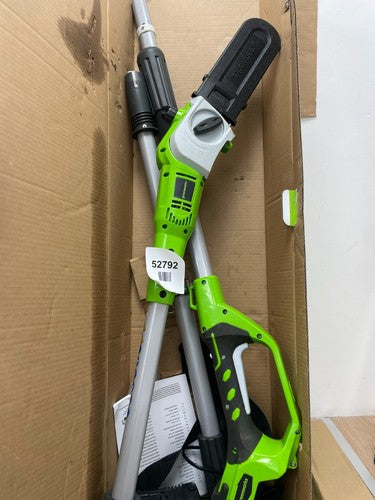Greenworks Pole Saw with battery and charger — Used (photo 4)