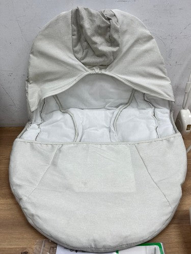 Mamas & Papas Apollo Baby Bouncer Lunar Skies — Used (photo 5)