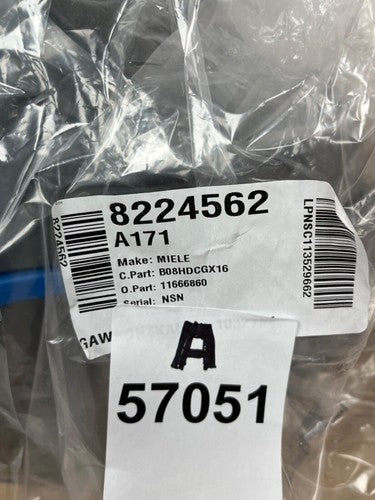 Miele Boost CX1 Bagless Cylinder Vacuum Cleaner SNRF0 (Read Description) — Used (photo 6)