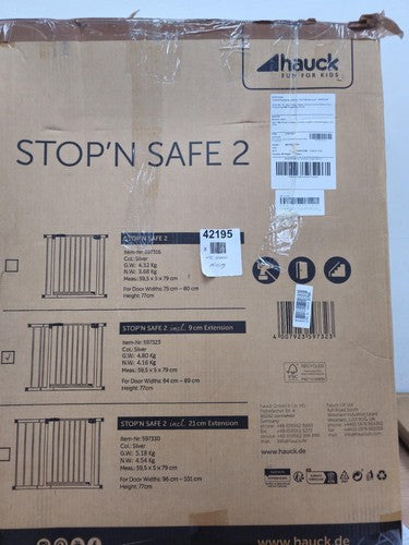 Hauck Stop N Safe 2 , Silver - Pressure Fit Baby Gate — New (other) (photo 5)