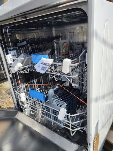 Beko BDFN15430W 60cm Freestanding Standard Dishwasher — New (other) (photo 5)