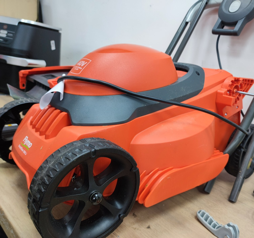 FLYMO SimpliStore 300Li Cordless Lawnmower 40V - Read Description
