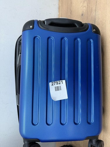 Amazon basics hard side carry on spinner luggage bag — New (other) (photo 4)