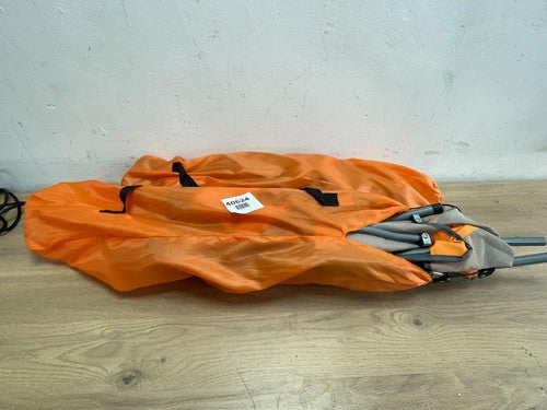 Outsunny Set of 2 Folding Beach Chair, Low Camping Chair with Mesh Back, Carry B — New (other) (photo 4)