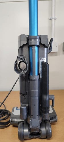 Shark Anti Hair Wrap NZ850ukt Vacuum Cleaner — Used (photo 5)
