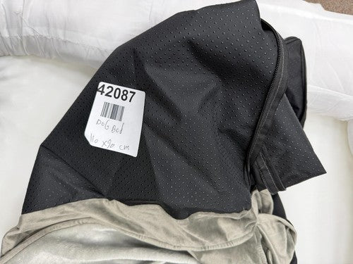 Dog bed 110x90 cm