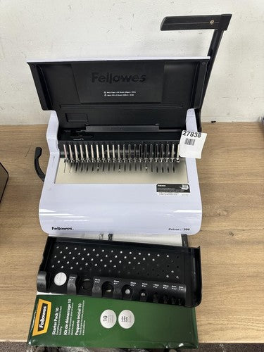 Fellowes 5627609_1 Pulsar Plus 300 Sheet Manual Comb Binder with Clear Binding C — New (other) (photo 2)