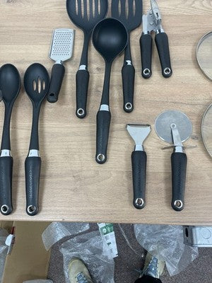 Morphy Richards Equip 5 Piece Ceramic Coated Non Stick Pan Set — New (other) (photo 3)
