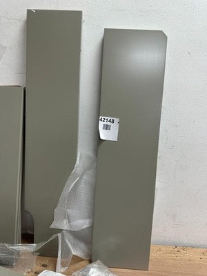 Vida Designs Chelsea Radiator Cover - White - Large — New (other) (photo 4)