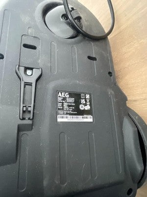 AEG vacuum cleanerAL51A2DR — New (other) (photo 5)
