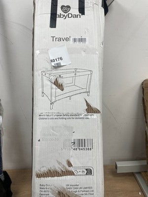 Baby Dan Travel Cot and Play Pen In Navy — New (other) (photo 3)