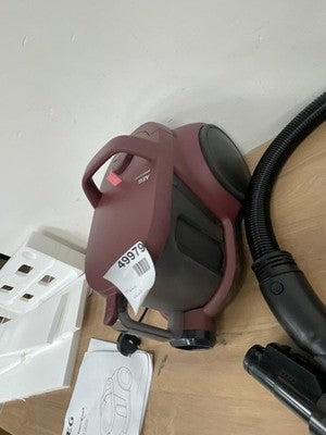 AEG vacuum cleanerAL51A2DR — New (other) (photo 3)