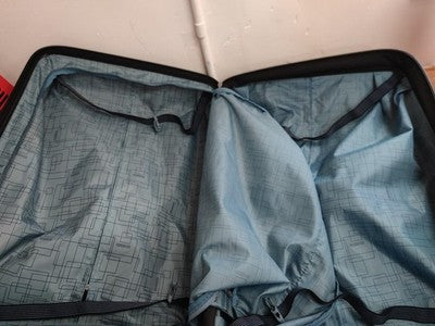 American Tourister Suitcase — Used (photo 2)