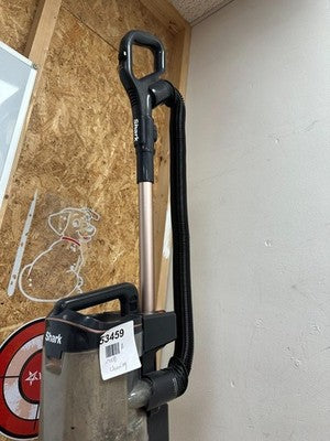 Shark DuoClean Corded Upright Vacuum Cleaner - Rose Gold — Used (photo 2)