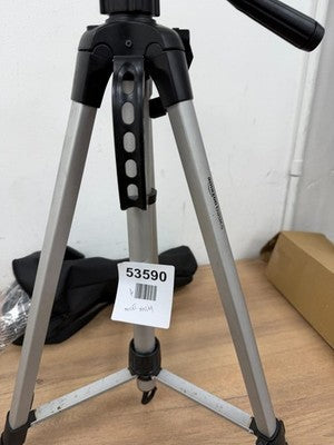 Amazon Basics lightweight camera tripod — Used (photo 4)
