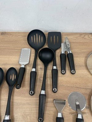 Morphy Richards Equip 5 Piece Ceramic Coated Non Stick Pan Set — New (other) (photo 4)