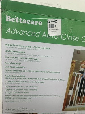 Bettacare Advanced Auto Close Pet Gate - White — New (other) (photo 3)