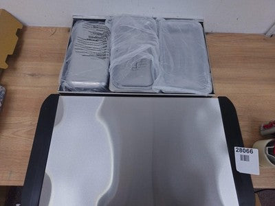 LEWIS'S Electric Buffet Server - Hotplate Food Warmer - Removable Sections — New (other) (photo 2)