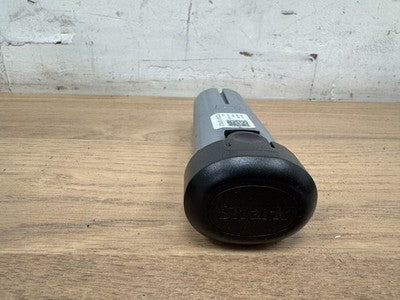 Shark Cordless Handheld Vacuum Battery XSBT420UK — Used (photo 3)