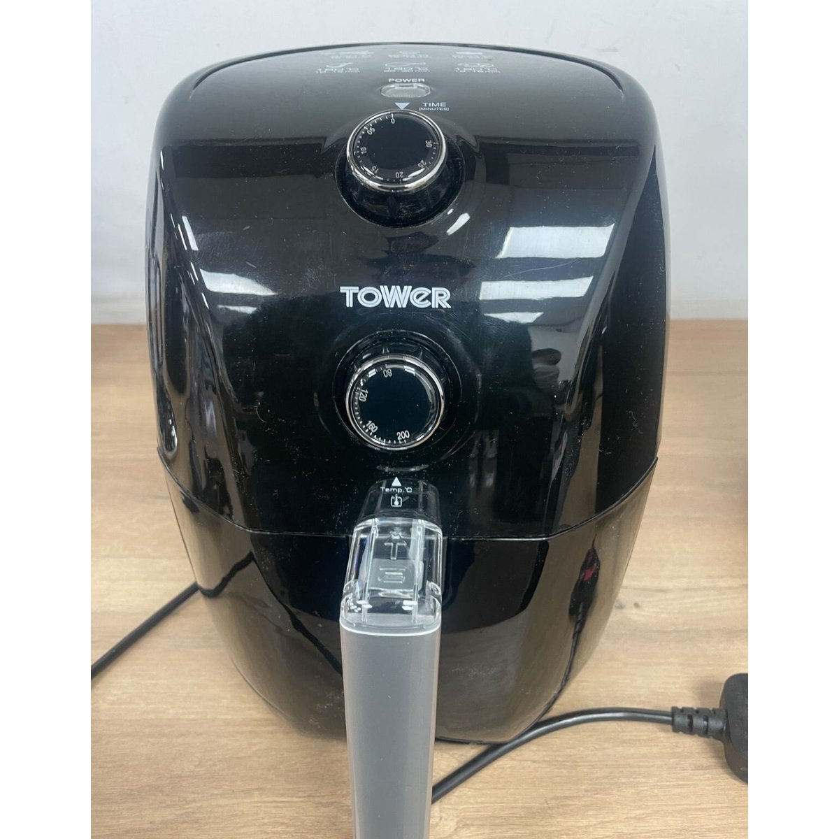 Tower T17025 Compact Air Fryer 1.5L - Read Description