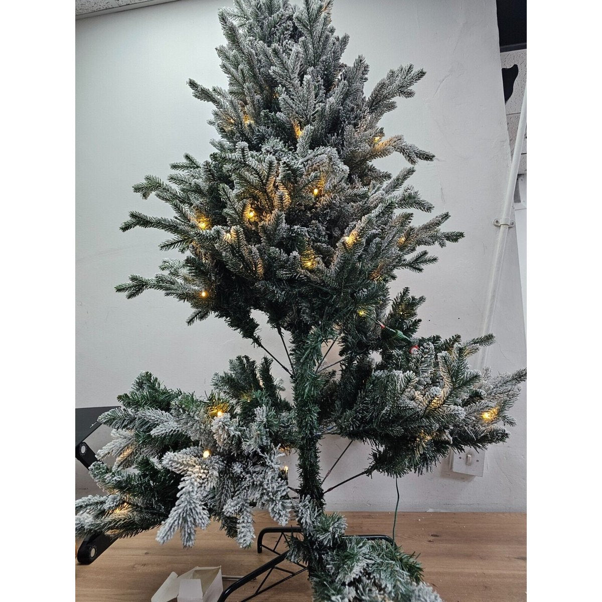 Beliani Artificial Snowy Frosted Small Christmas