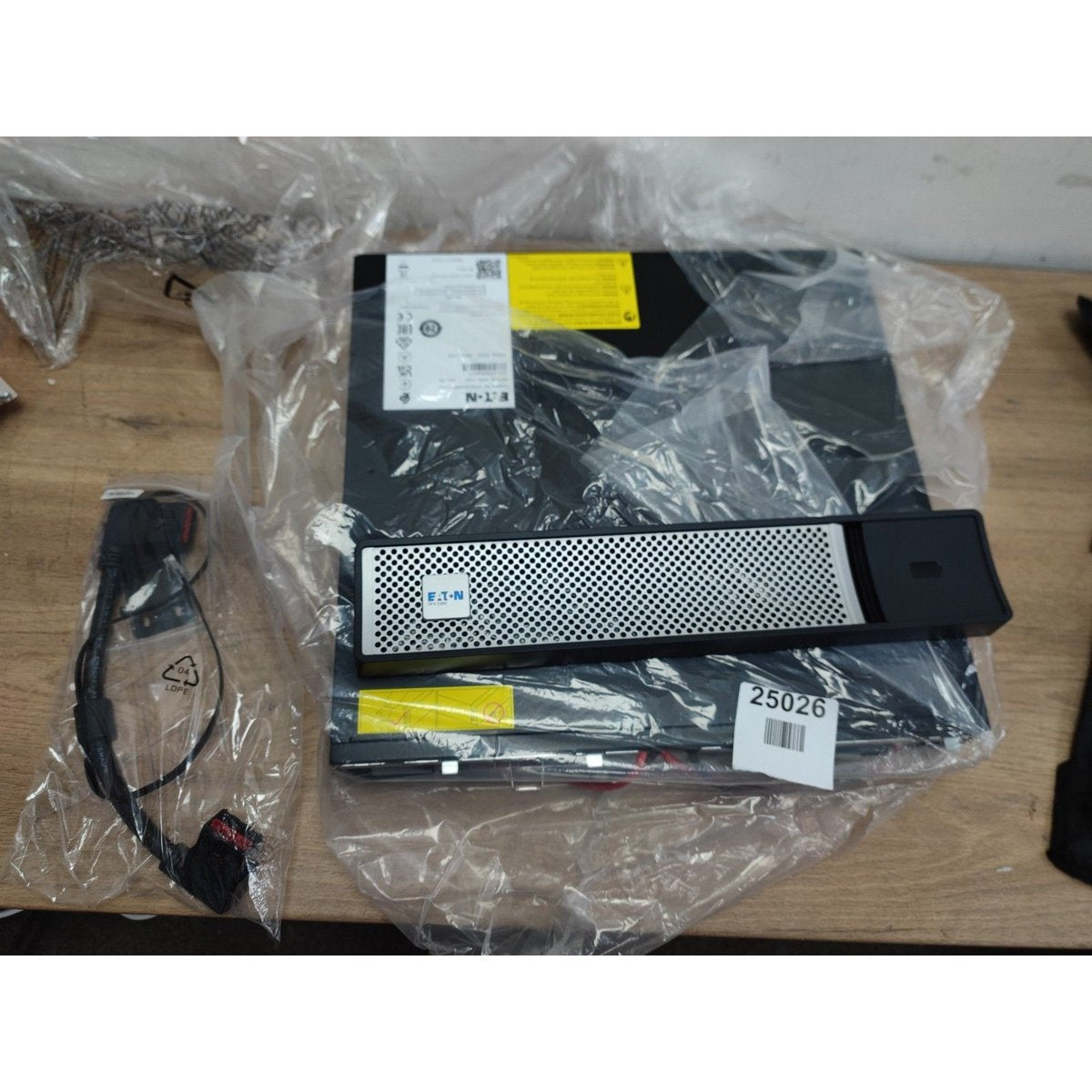 Eaton 5PXEBM48RT2UG2 Extended UPS Battery Module