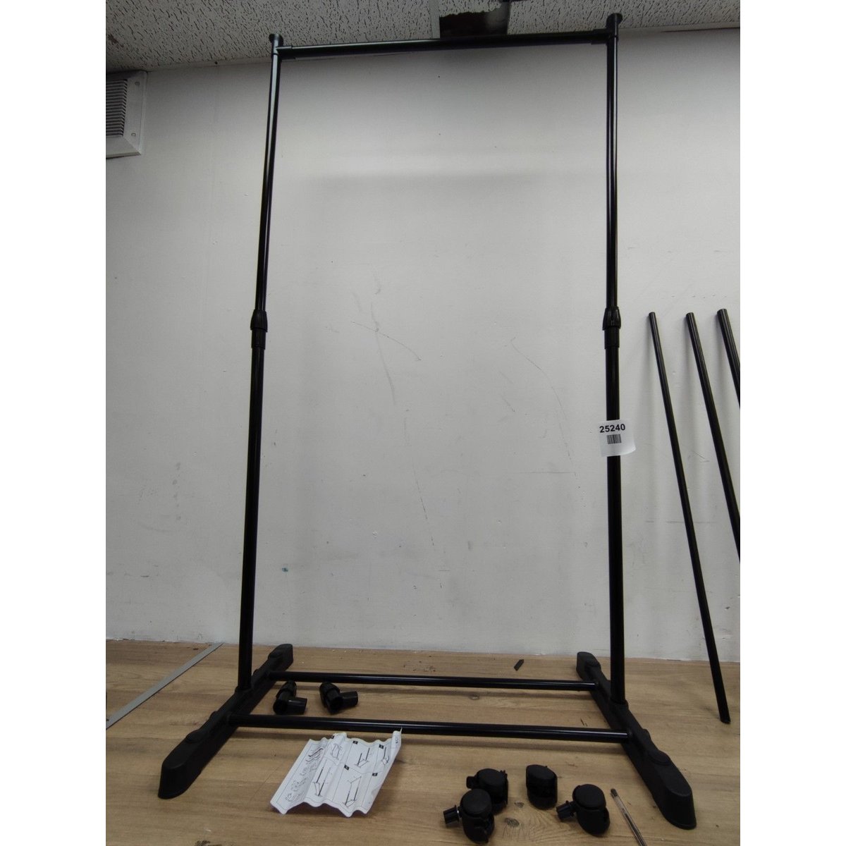 Vivo Double Adjustable Rack Mobile Garment Rack Clothes Cr10