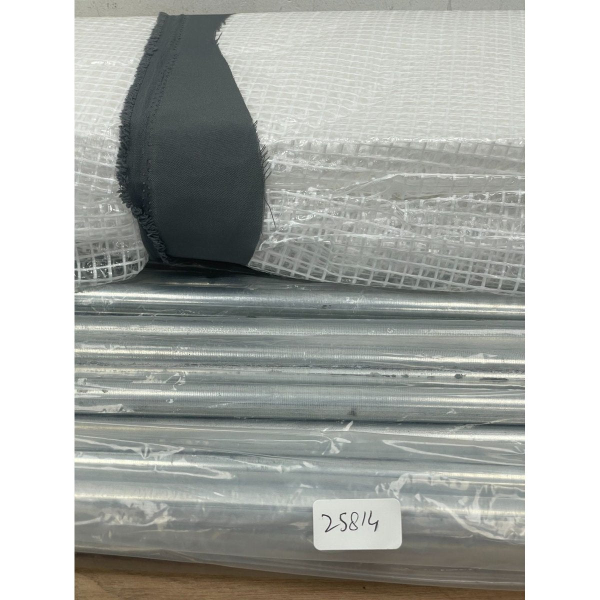 Outsunny 2.5 x 2 x 2 m Polytunnel Greenhouse, Walk-in Green House for Garden wit
