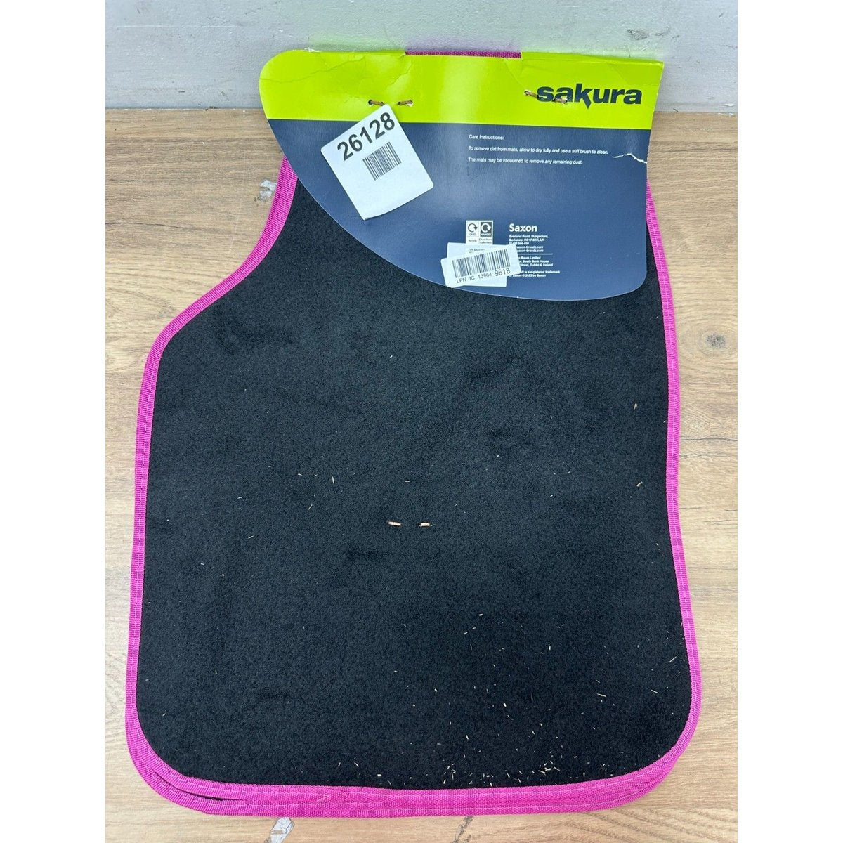 Sakura Premium Car Mat Set Black & Pink