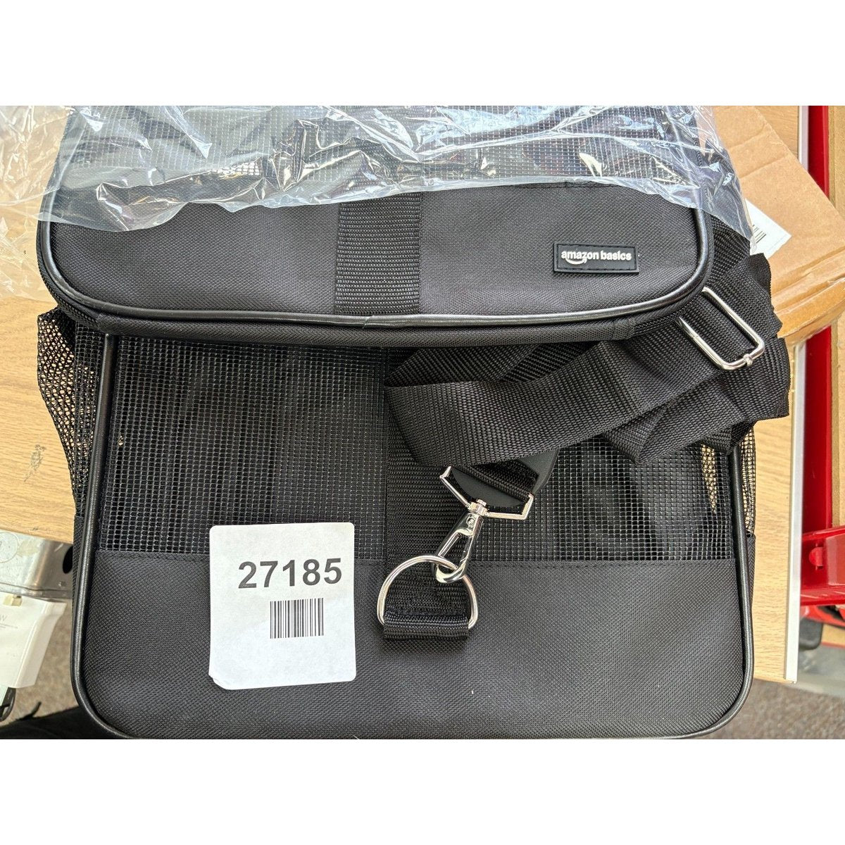 AmazonBasics Soft Sided Medium Pet Carrier - Black